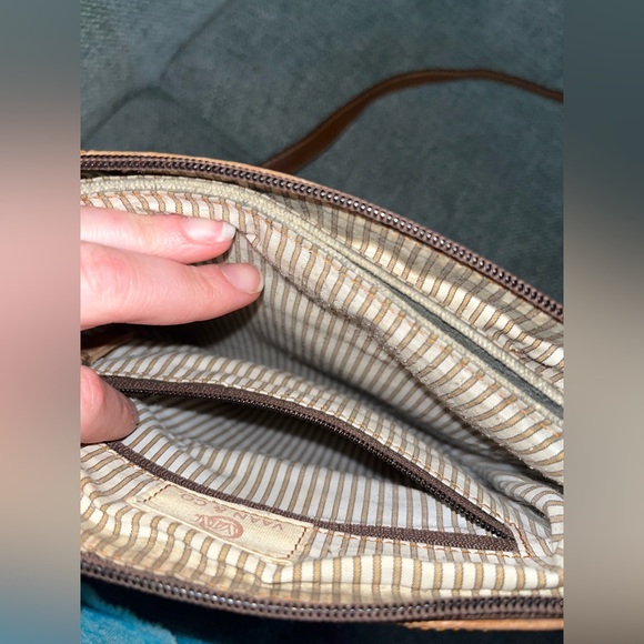 VAAN & CO ; Stylish Brown and Black Cross body Bag - Picture 5 of 5